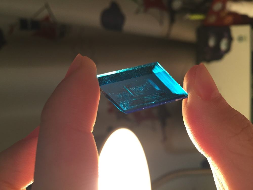 Slow-grown copper-sulfate single crystal with parallelogram facets